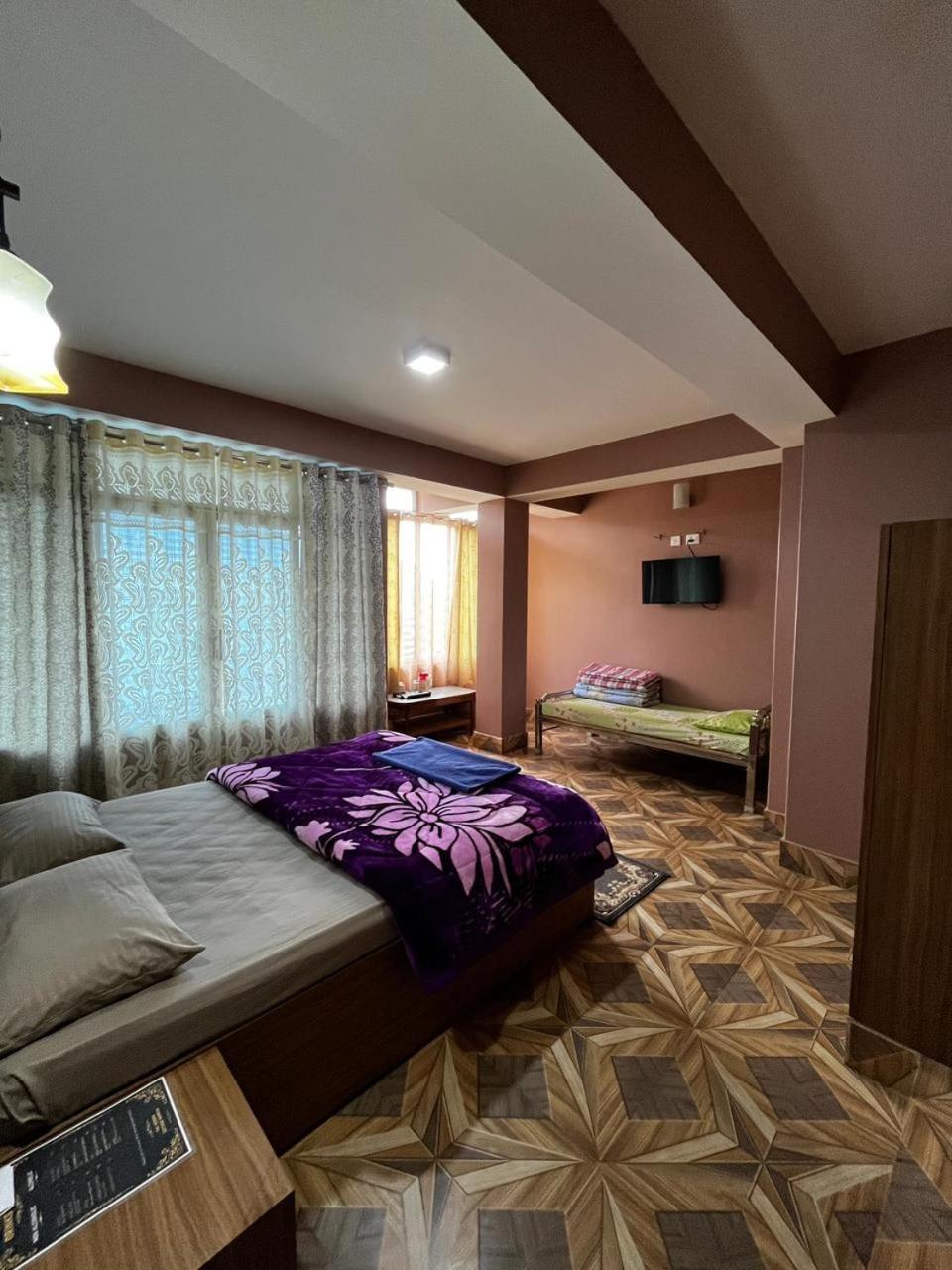 Homestay Hidden